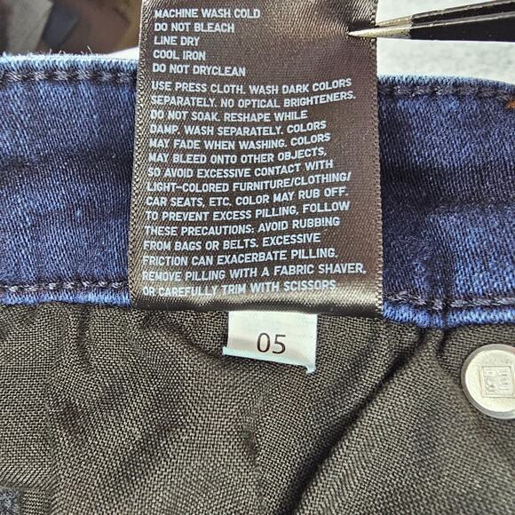 Uniqlo Heattech Jeans Womens Size 23 x 31 (measures 23 x 29) Skinny Dark Rinse - Picture 9 of 15